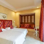 Apartment Bajo En Complejo Lujoso Estepona