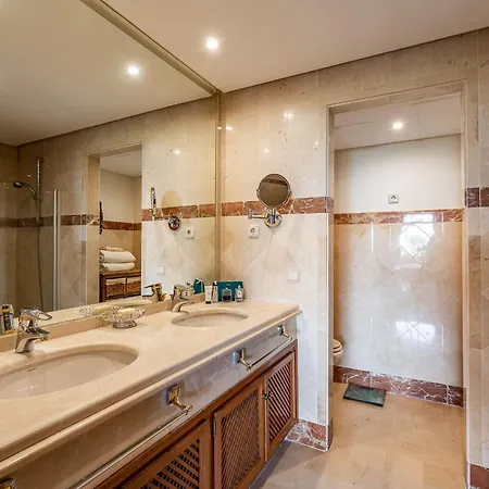 Appartement Bajo En Complejo Lujoso Estepona