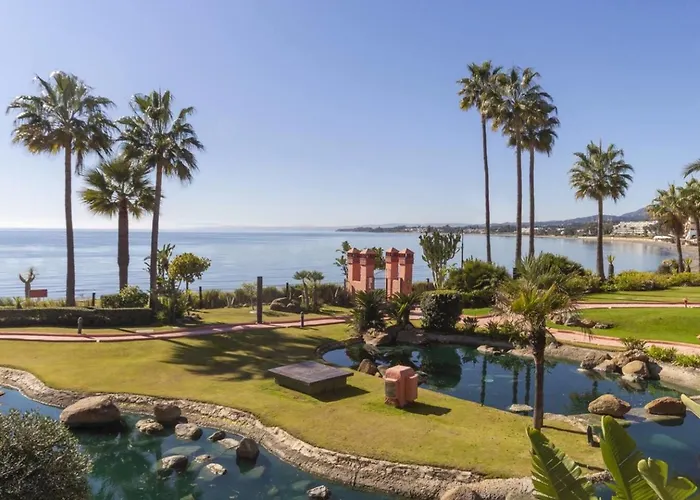 Bajo En Complejo Lujoso Lägenhet