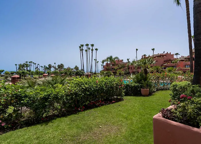 Bajo En Complejo Lujoso Estepona