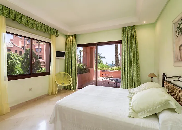 Bajo En Complejo Lujoso Lägenhet *