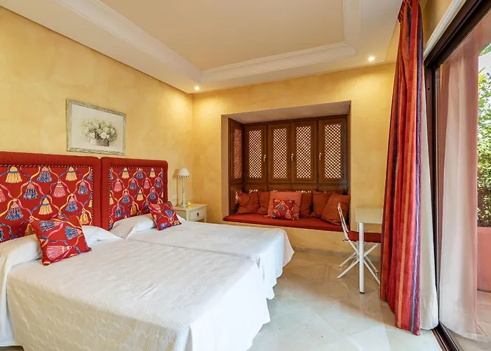 Lägenhet Bajo En Complejo Lujoso Estepona