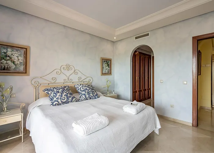 Bajo En Complejo Lujoso *